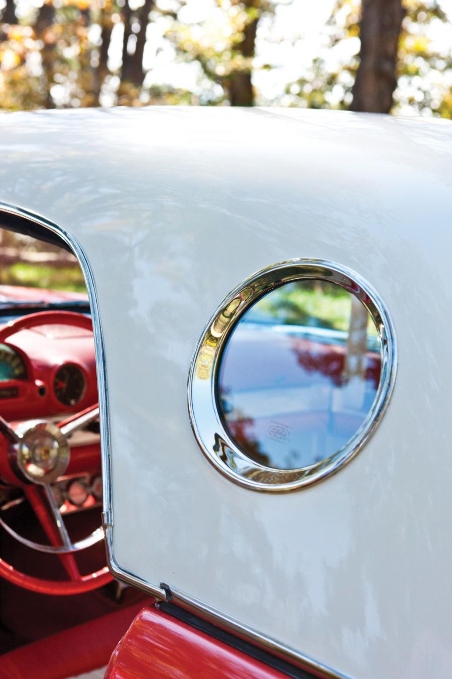  Ford Thunderbird White Ruf 1956 года  (фото 10 из 20)